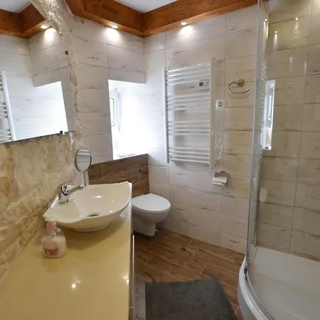 Urban And Upscale Homes Old Town - Classic One Bedroom Rovinj